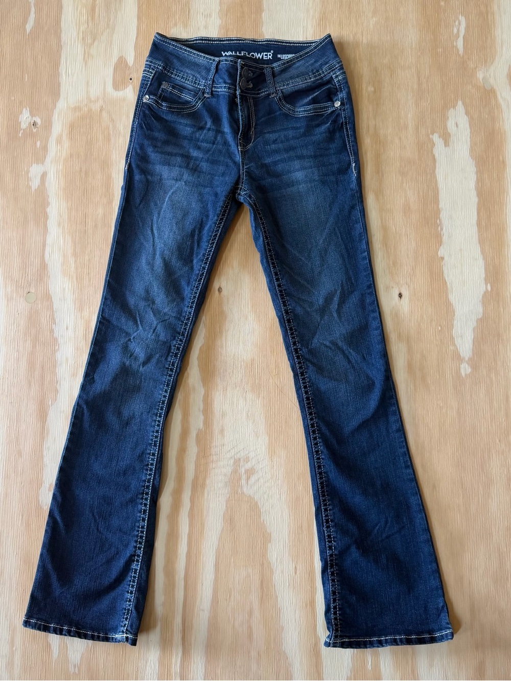 Wallflower Women's Indigo low rise Bootcut Flare Jeans